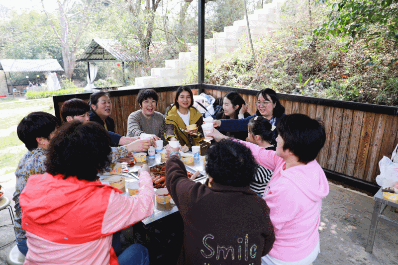 1774338851677185.gif 55.gif